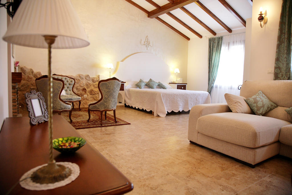 Huerto De La Luz Guest House Elche Room photo